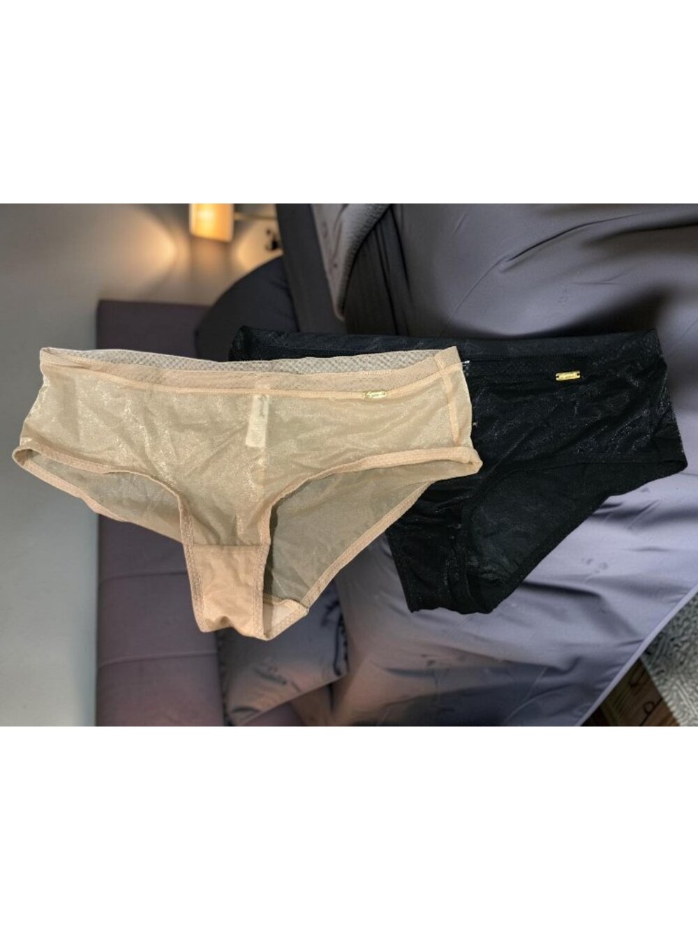 Gossard Glossies Sheer Short Panty 2 pack Black/Nude Size M NEW WITHOUT TAGS!